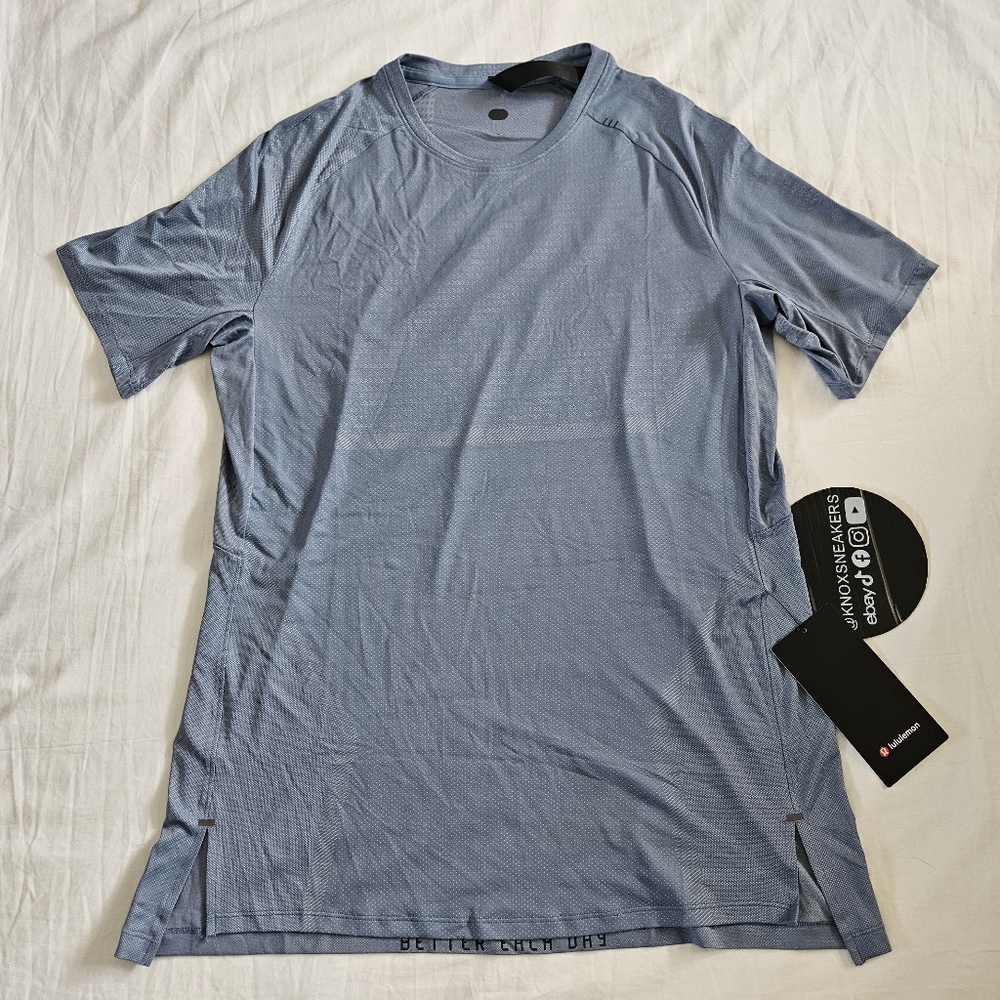 Lululemon License to Train Short Sleeve *Elite, UTYB/CHBY Blue Men's Size XLarge - Picture 2 of 10